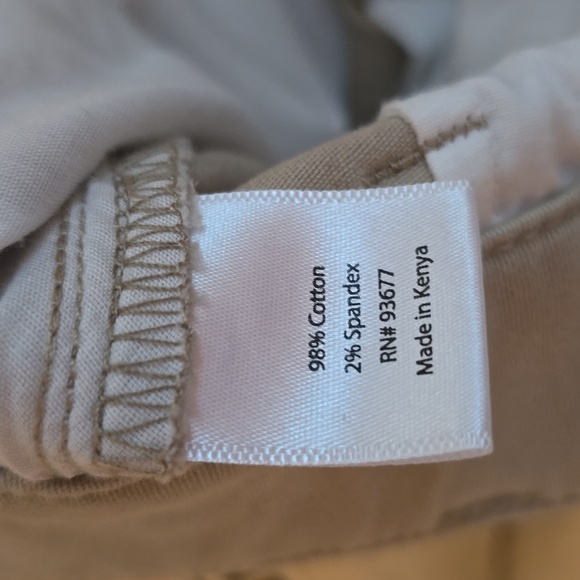 ST. JOHN'S BAY BRAND WOMEN'S PLUS SIZE KHAKI WIDE LEG PANTS SIZE 16 TALL - Picture 15 of 15